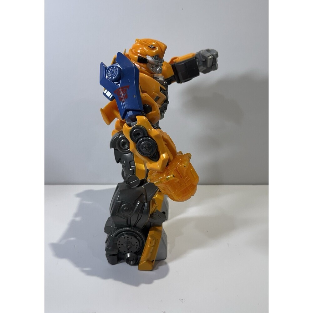 Bumble Bee Action Figure Hasbro 2009 10" Transformer Toy Talks Tested/works A4 - Picture 5 of 8